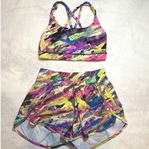 Lululemon Energy Bra and Tracker Shorts Set Size 6 Multi Color Abstract Print